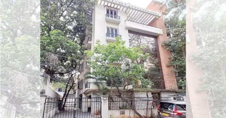 Jayalalithaa Hyderabad House