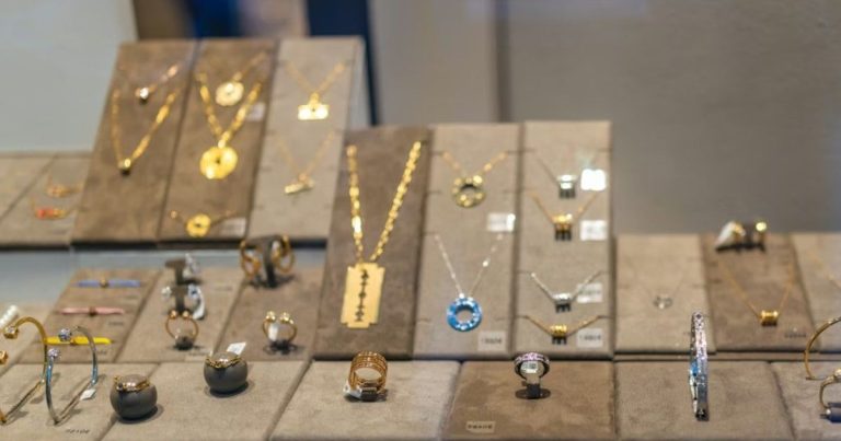 Gold Silver Rates Today